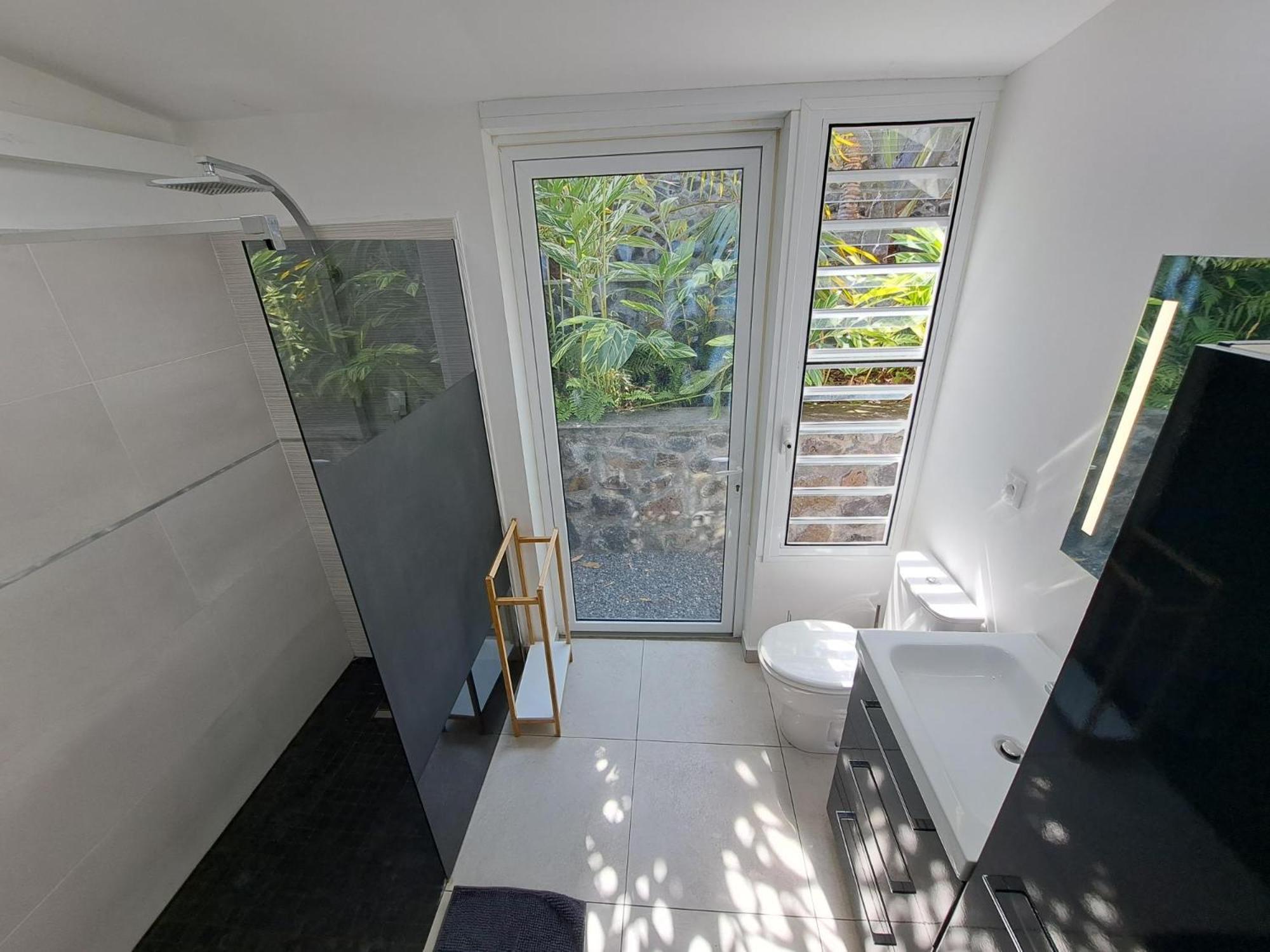 Villa tropicale - Meublé de Tourisme 4 Etoiles Saint-Gilles Les Bains Extérieur photo
